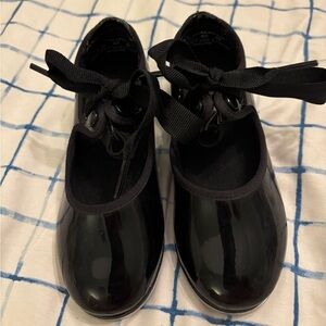 Capezio Jr. Tyette Child Tap Shoes Black Patent